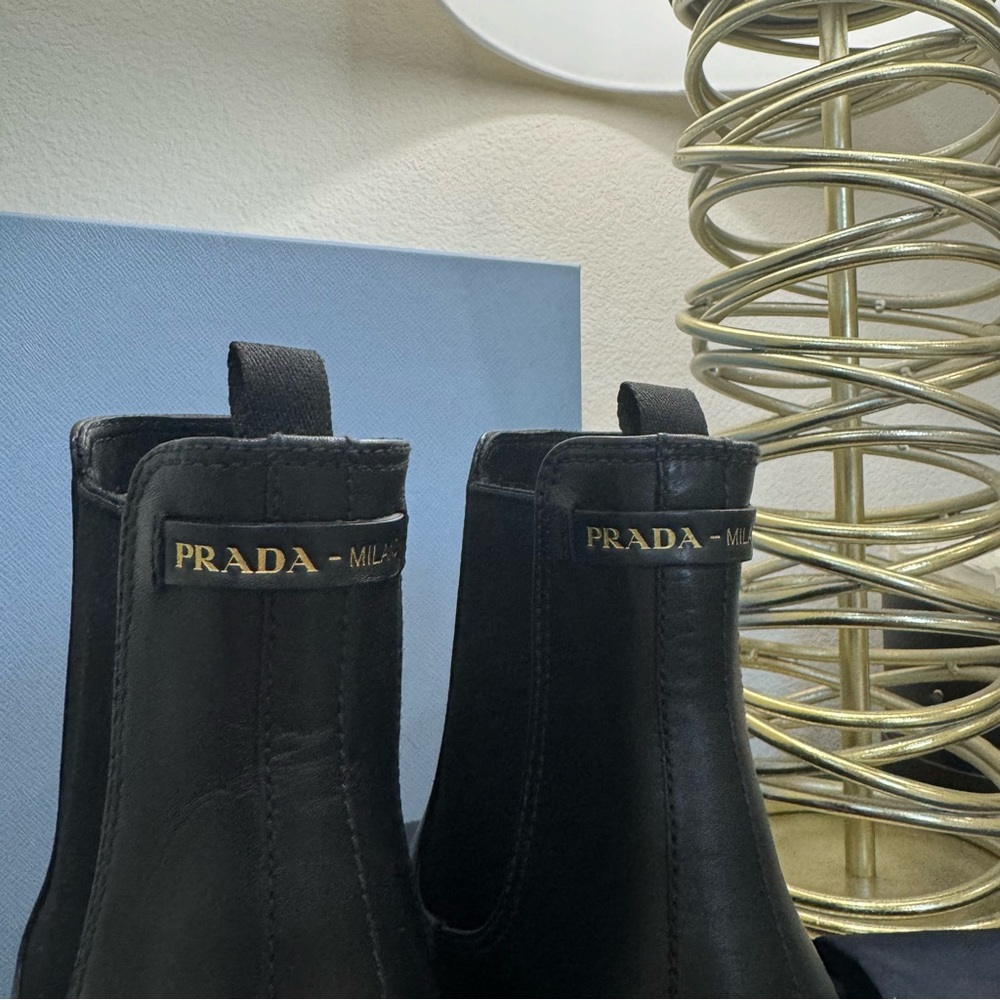 Prada Chelsea Lug Boots Leather Black 40 - Picture 6 of 7